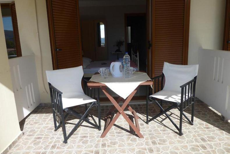 Anesis Apartments Agia Marina  Exteriér fotografie