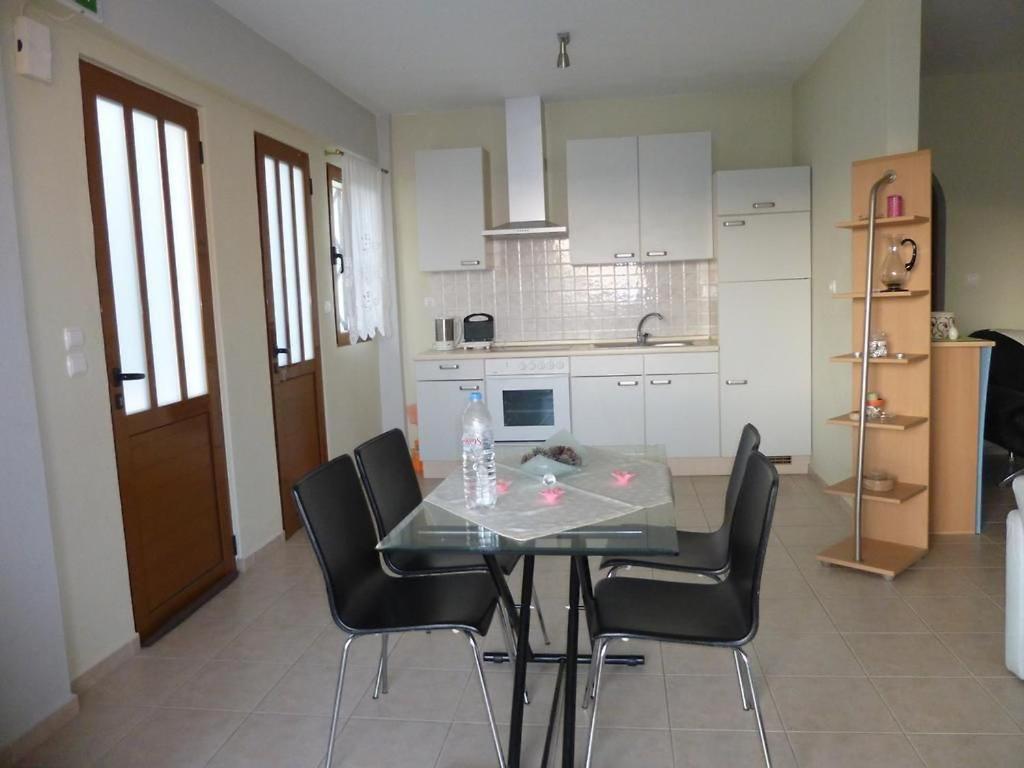 Anesis Apartments Agia Marina  Exteriér fotografie